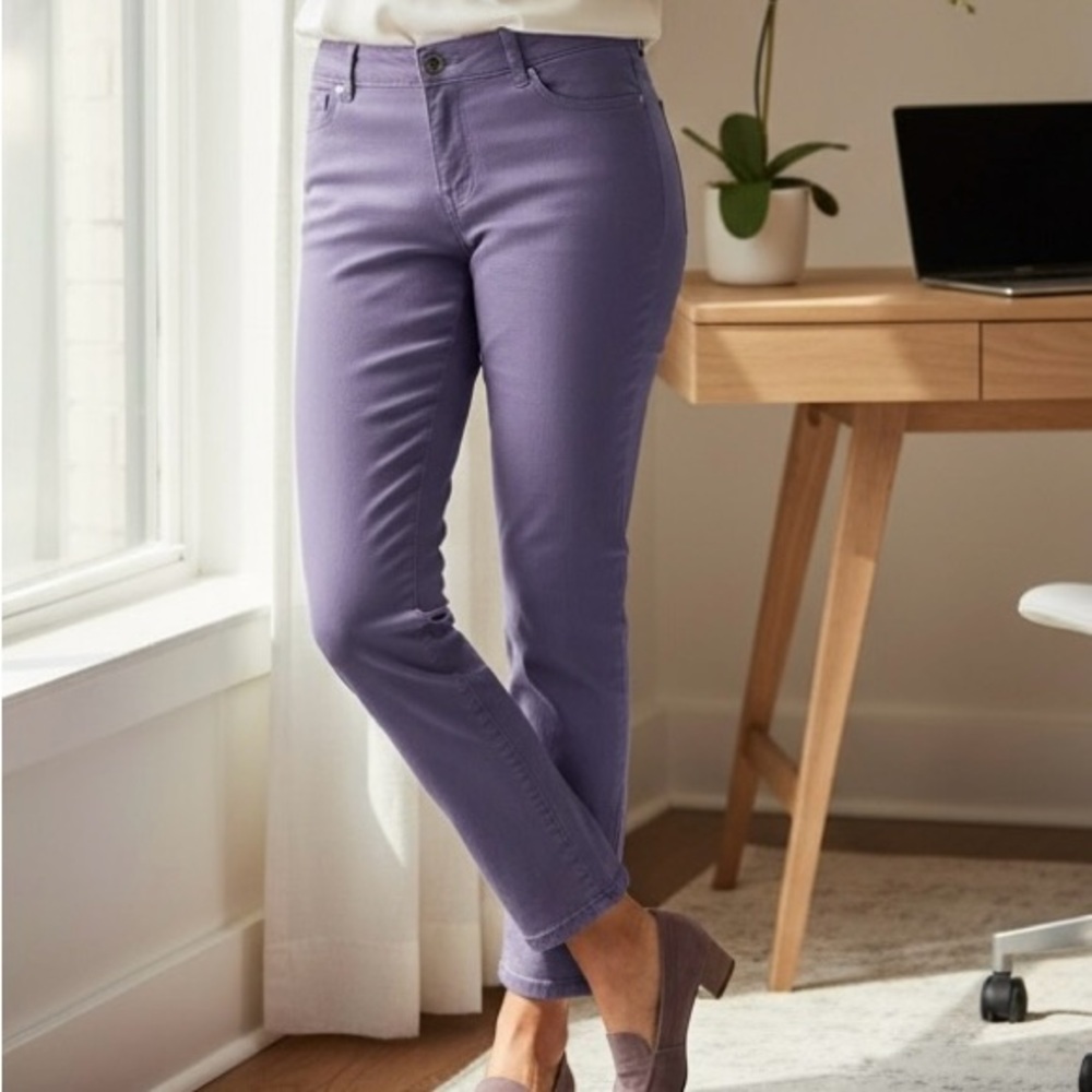 Westport Midrise Lavender Skinny Ankle Pants Size: 10